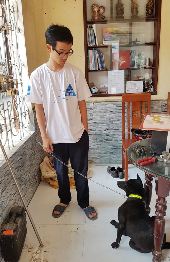 chu cho lac nha tim den truong cau chu hoc ngoi cho