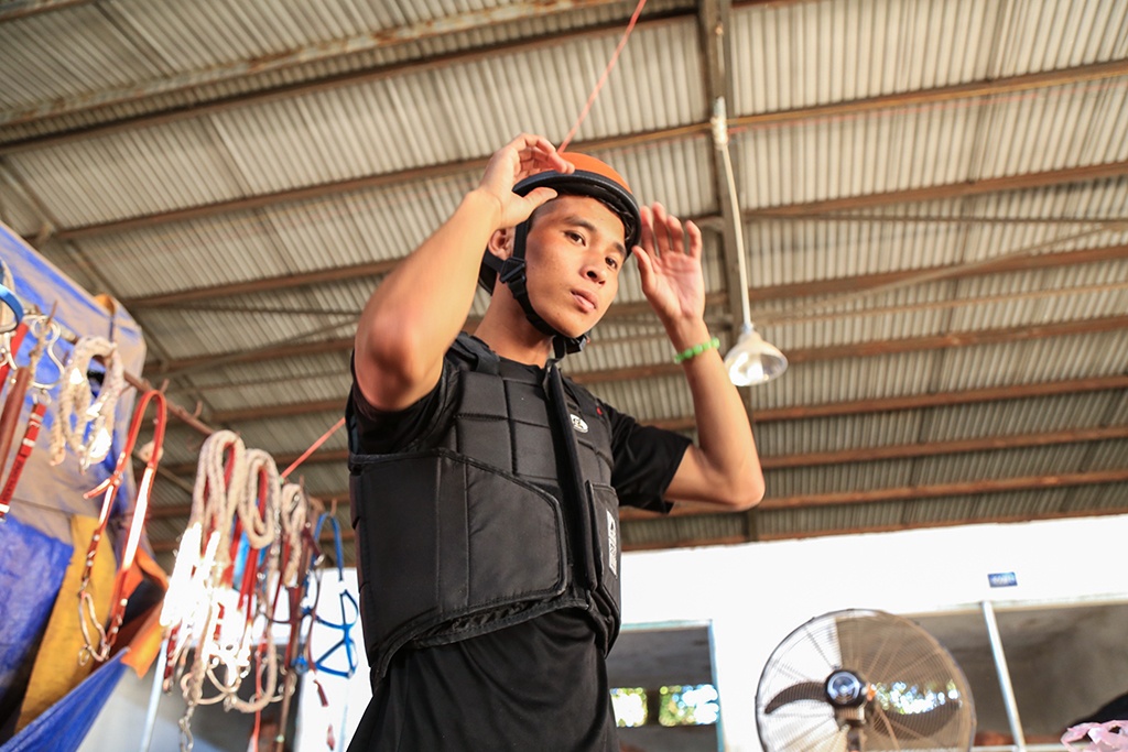 mot ngay trong truong dua ngua 100 trieu usd