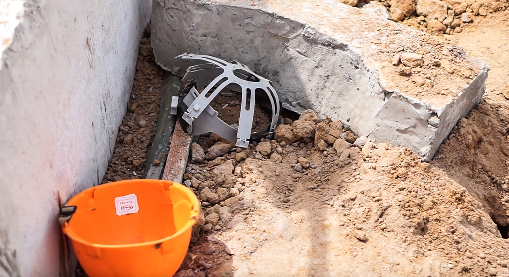 sap ho cong trinh o binh duong hai cong nhan tu vong