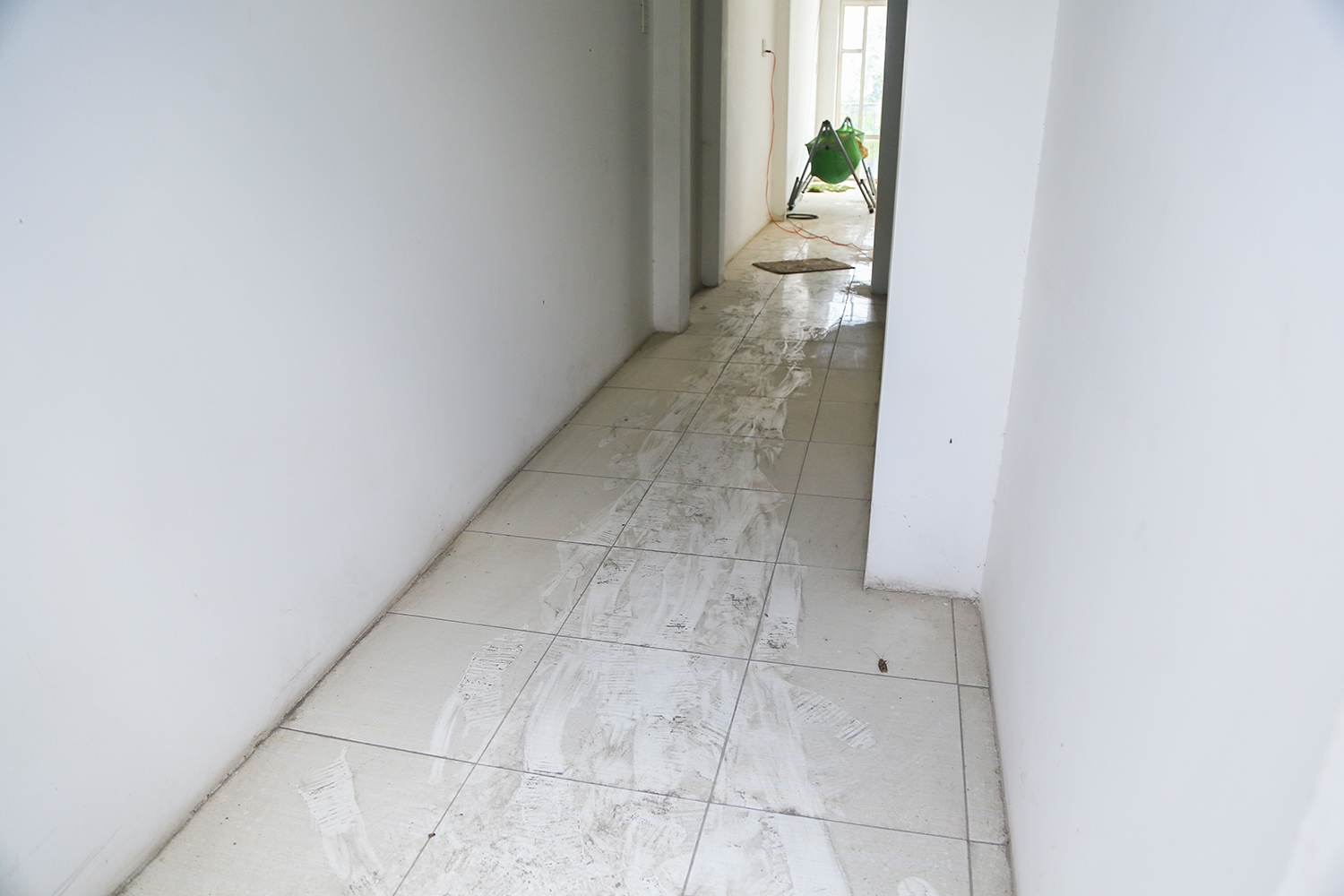 bui ban tu cong ty gach chau phat tan cong khu dan cu