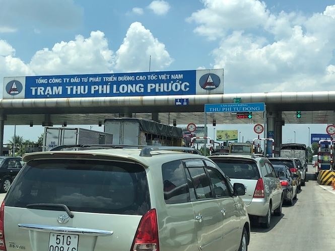 tram thu phi cao toc tphcm dau giay un tac hang cay so