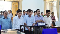 Phạt tù treo nhóm bảo vệ rừng phá chòi tôm của người tố cáo ‘cát tặc’