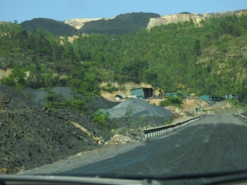 thi xa dong trieu quang ninh tran lan than tho phi nup bong du an