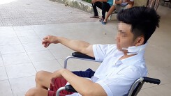 Vụ xông vào tiệm áo cưới đâm người: Nạn nhân kể lại giây phút đối mặt với nghi can