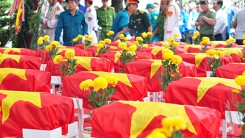Truy điệu, an táng 72 liệt sĩ hy sinh trong trận đánh sân bay Biên Hoà năm 1968