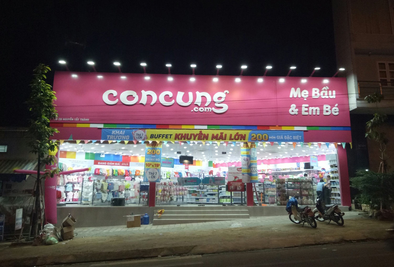 khong quan tam den viec boi thuong khach hang tuyen bo se kien con cung ra toa