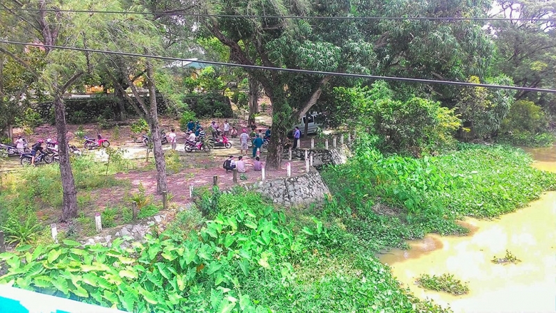 thi the nam thanh nien troi lap lo tren song sai gon
