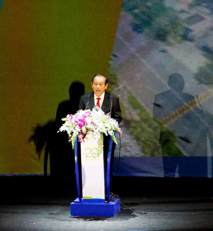 ptt truong hoa binh vsip da dong gop rat lon trong cong cuoc doi moi va phat trien o viet nam