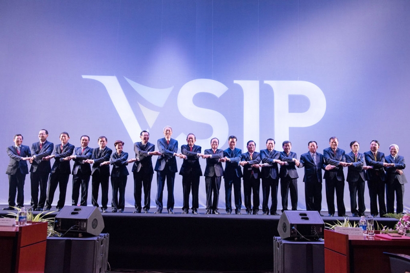 ptt truong hoa binh vsip da dong gop rat lon trong cong cuoc doi moi va phat trien o viet nam