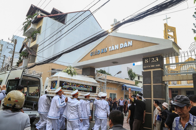 gia dinh gioi nghe si tien biet minh thuan