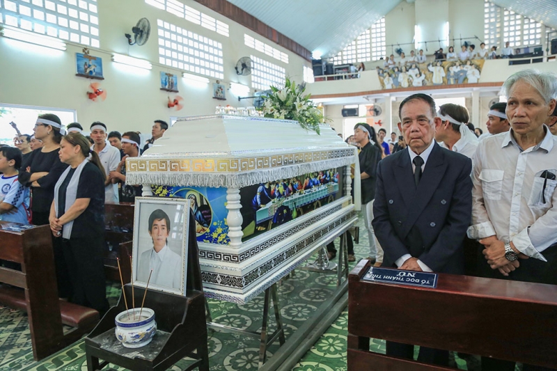 gia dinh gioi nghe si tien biet minh thuan