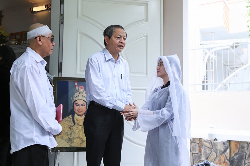 ban be bang huu vieng nghe si thanh tong