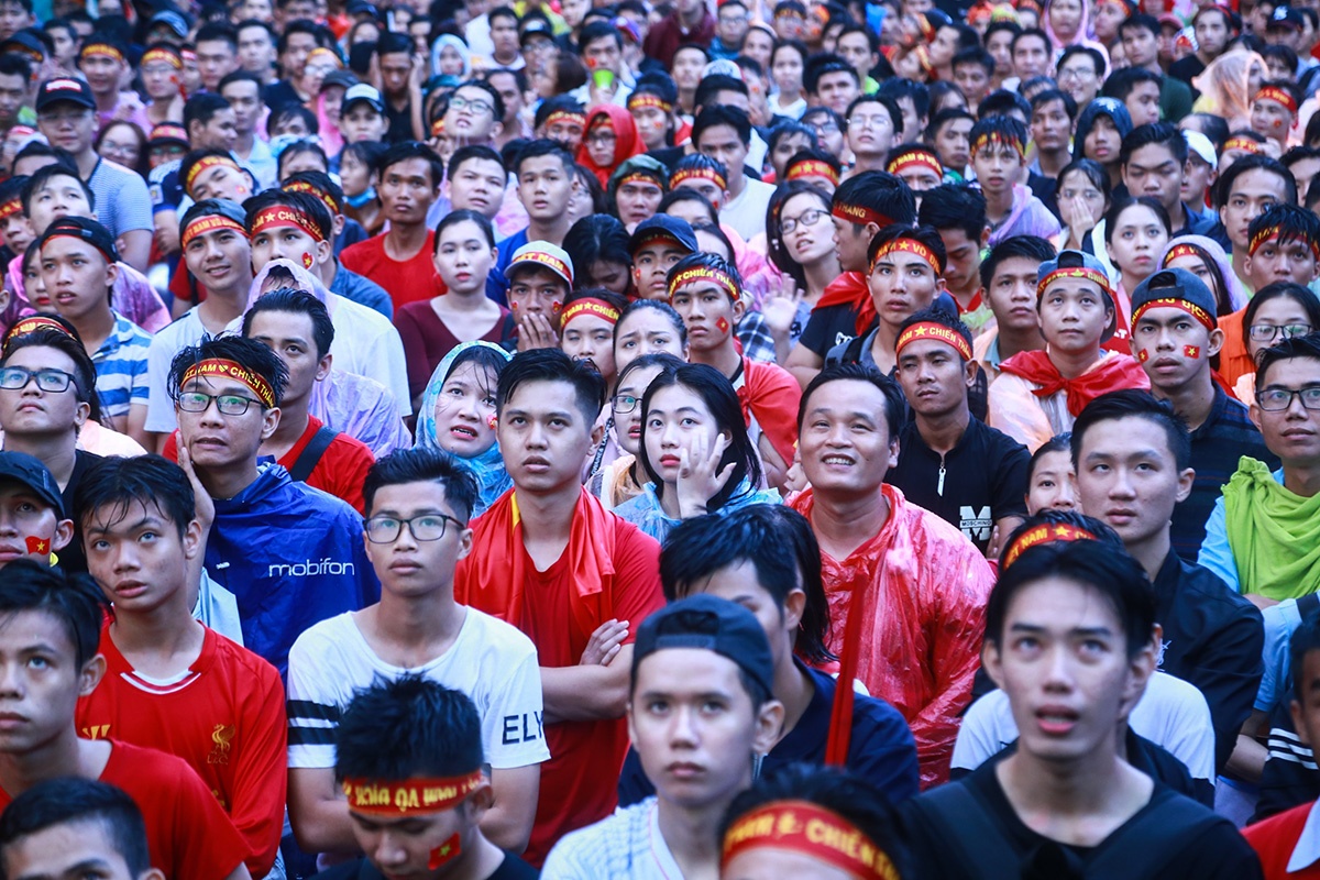 nguoi ham mo doi mua cam vung noi tiep lua cho doi tuyen viet nam tranh huy chuong dong asiad