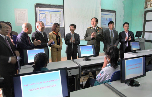 chu tich nuoc tran dai quang va nhung chuyen ve nguon tren que huong ninh binh