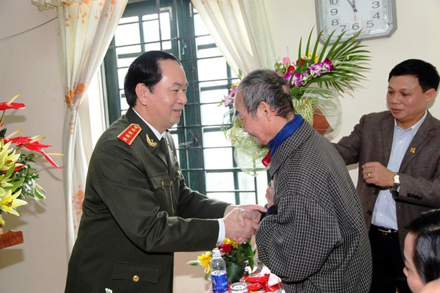 chu tich nuoc tran dai quang va nhung chuyen ve nguon tren que huong ninh binh