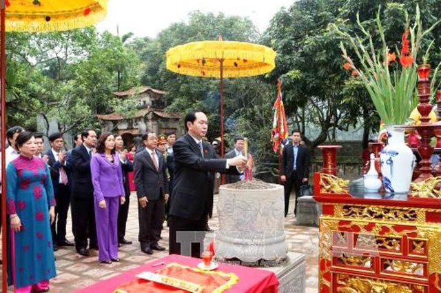 chu tich nuoc tran dai quang va nhung chuyen ve nguon tren que huong ninh binh