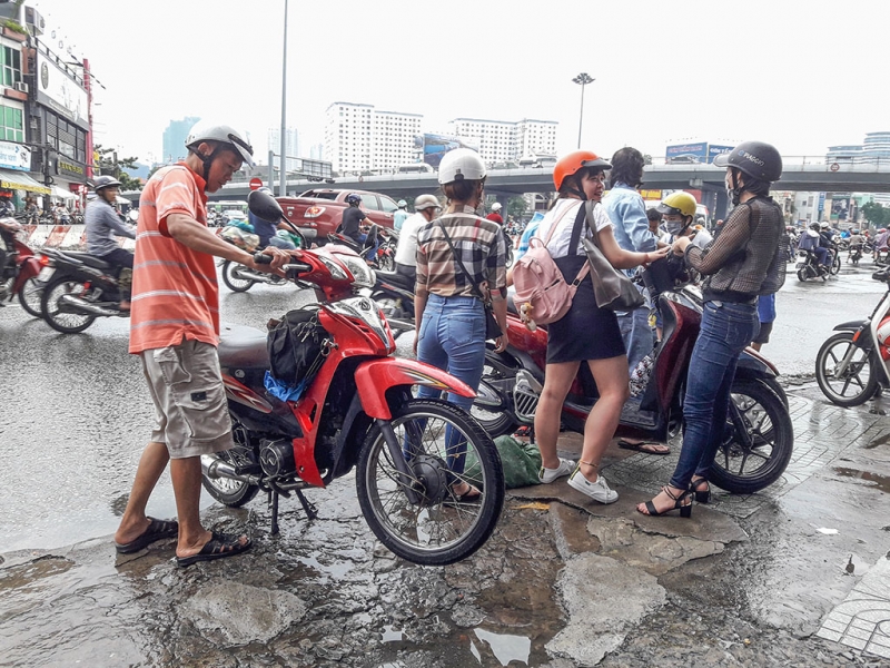 tp ho chi minh lai ngap nhe sau mua