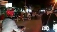 bao ve dan pho sat hai be trai 6 tuoi khai do bi hoang tuong