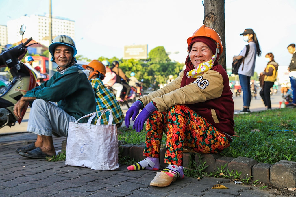 nguoi sai gon xung xinh ao am don gio lanh dau mua