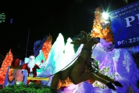 nhung thanh pho giang sinh dat do nguoi giau cung muon khoc
