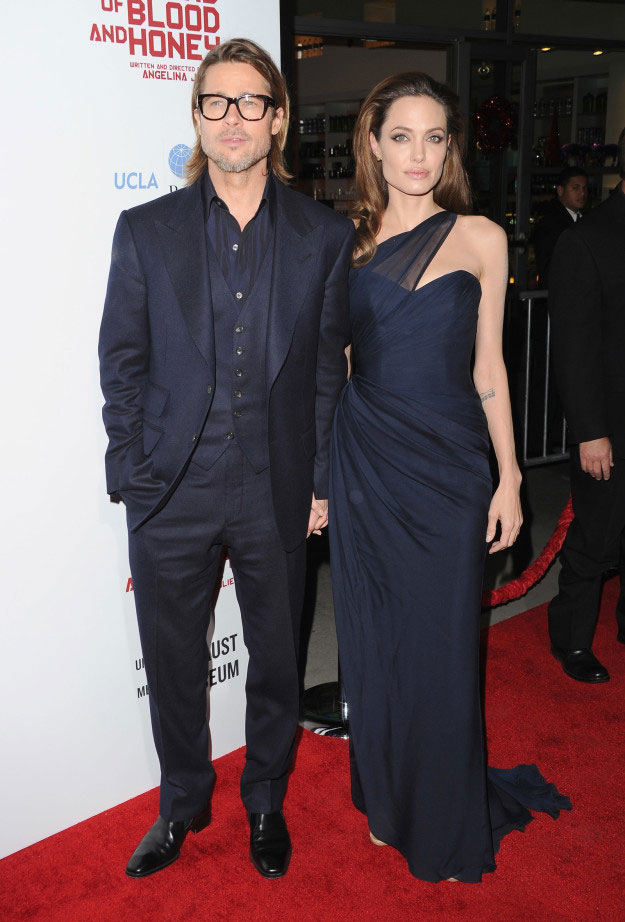 thoi trang doi hoan hao angelina jolie va brad pitt thua man nong