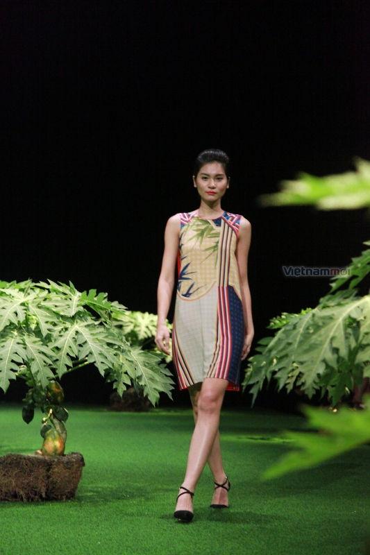 cam hung may tre dan oanh tac tuan le thoi trang viet nam
