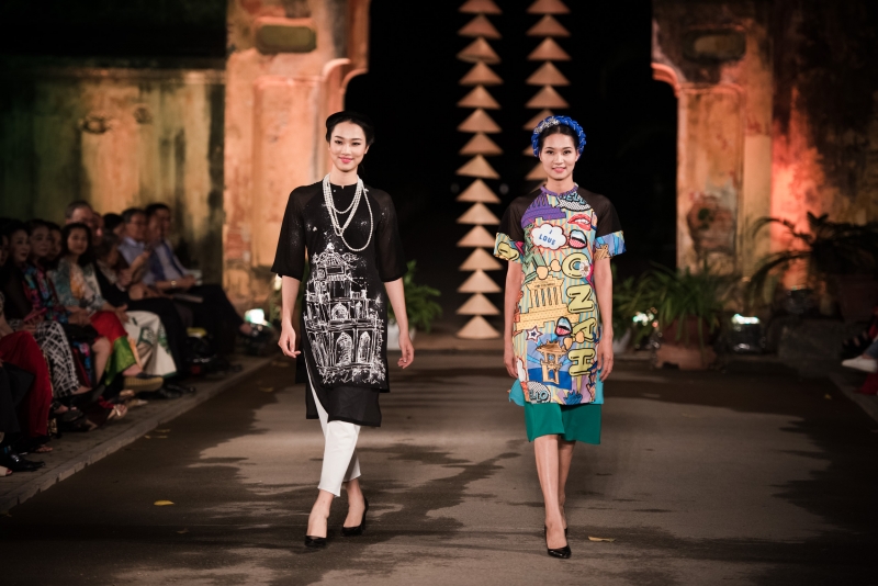 man nhan ngam tinh hoa ao dai viet