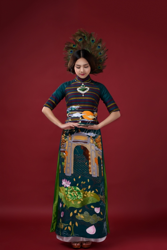ngam pho co ha noi qua bst ao dai cong lang