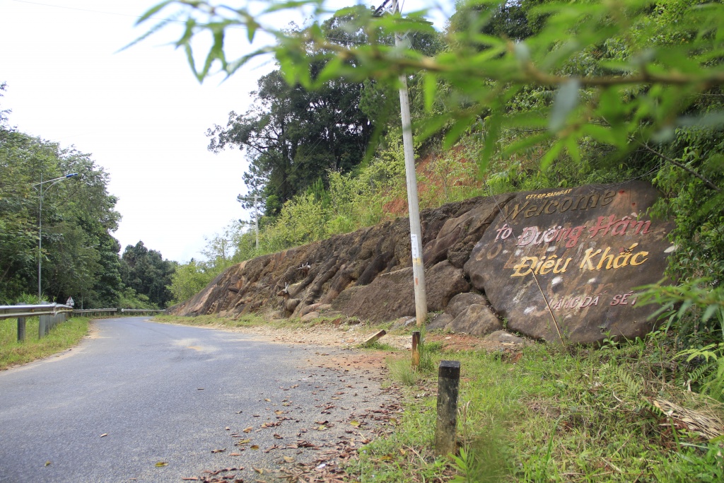 da lat thu nho trong kien truc cua duong ham dat set