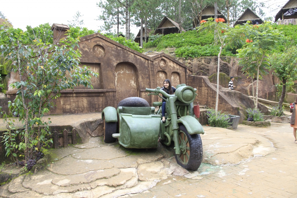 da lat thu nho trong kien truc cua duong ham dat set