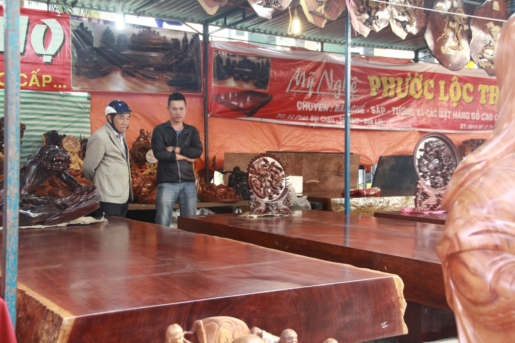 do my nghe gia tram trieu bay la liet tai cho xuan tpbuon ma thuot