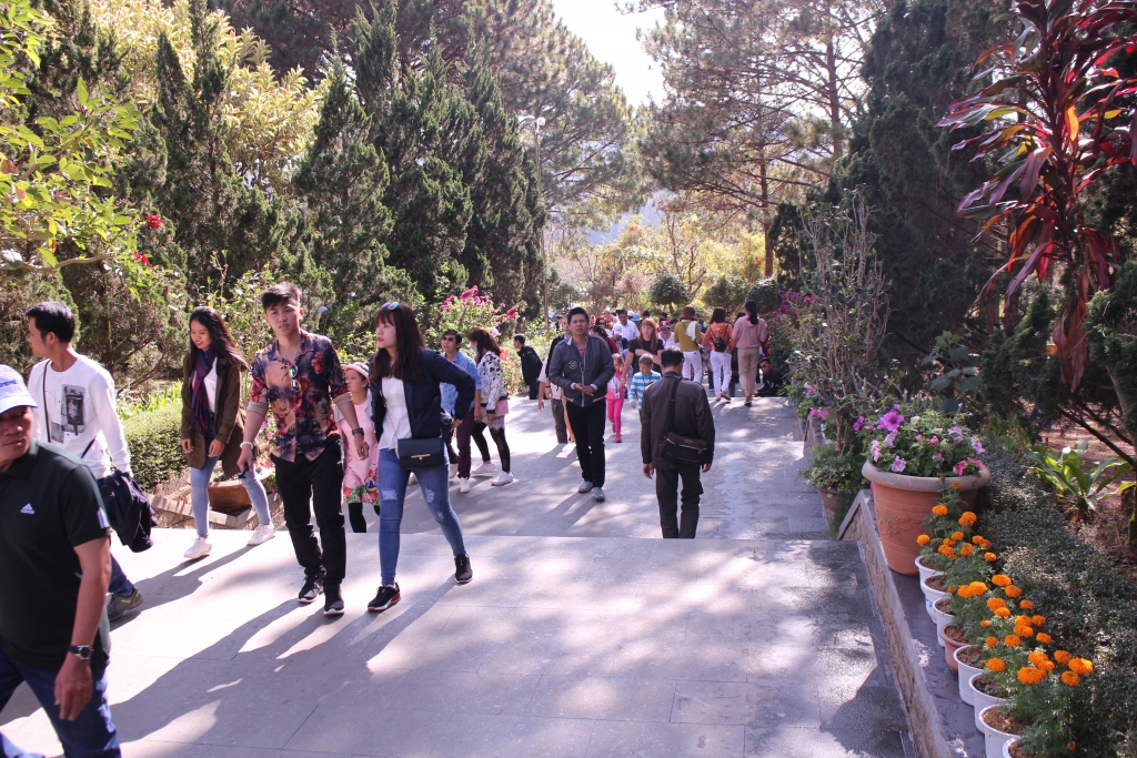 da lat thang gieng nhung diem den tam linh nuom nuop du khach