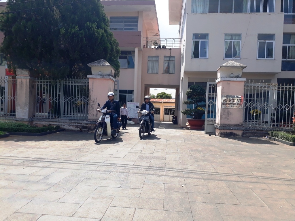 gia lai xac minh lam ro vu hai can bo so noi vu bo viec nghi do thieu no