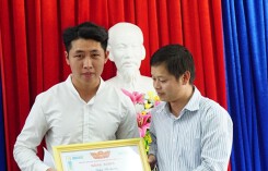 Tặng 500 nghìn đồng cho thầy giáo nhặt được 90 triệu