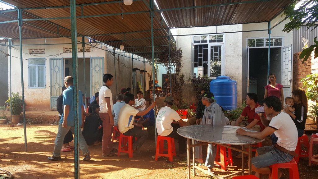 di hai rau rung hai nguoi bi nuoc cuon troi tu vong