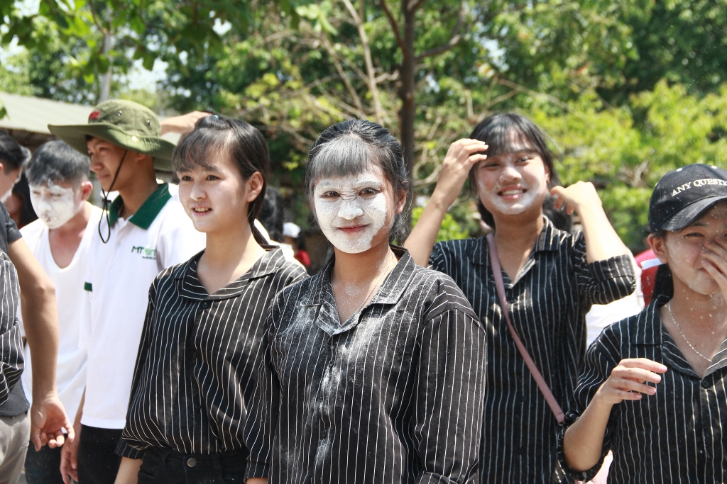 hoc sinh hao hung tham gia bat ca mo luon nhan dip 87 nam thanh lap doan