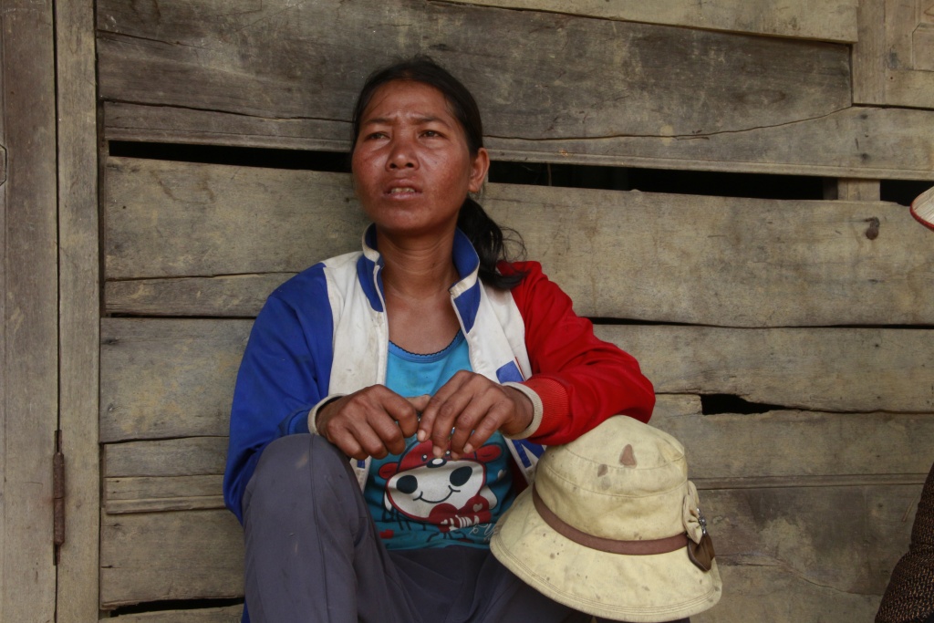 dak lak cai ngheo khien nhieu tre em bi lam dung suc lao dong