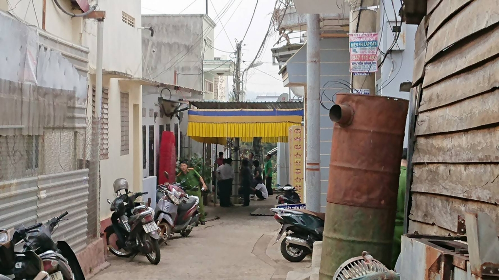 dak lak pho hieu truong truong tu vong tai nha rieng nghi do that co