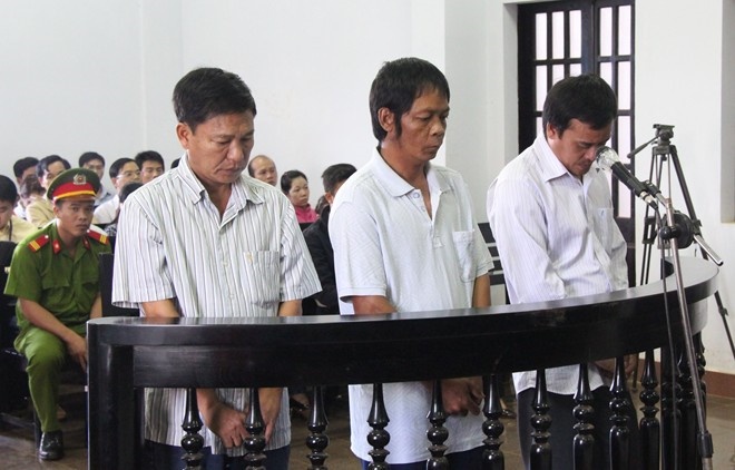 xet xu lan 2 voi pho chanh thanh tra so giao thong tinh dak nong nhan hoi lo