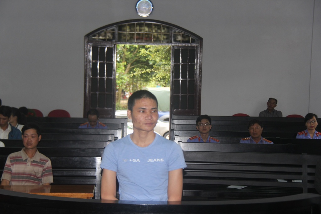 hiep dam con gai ban bat thanh lanh an 13 nam tu