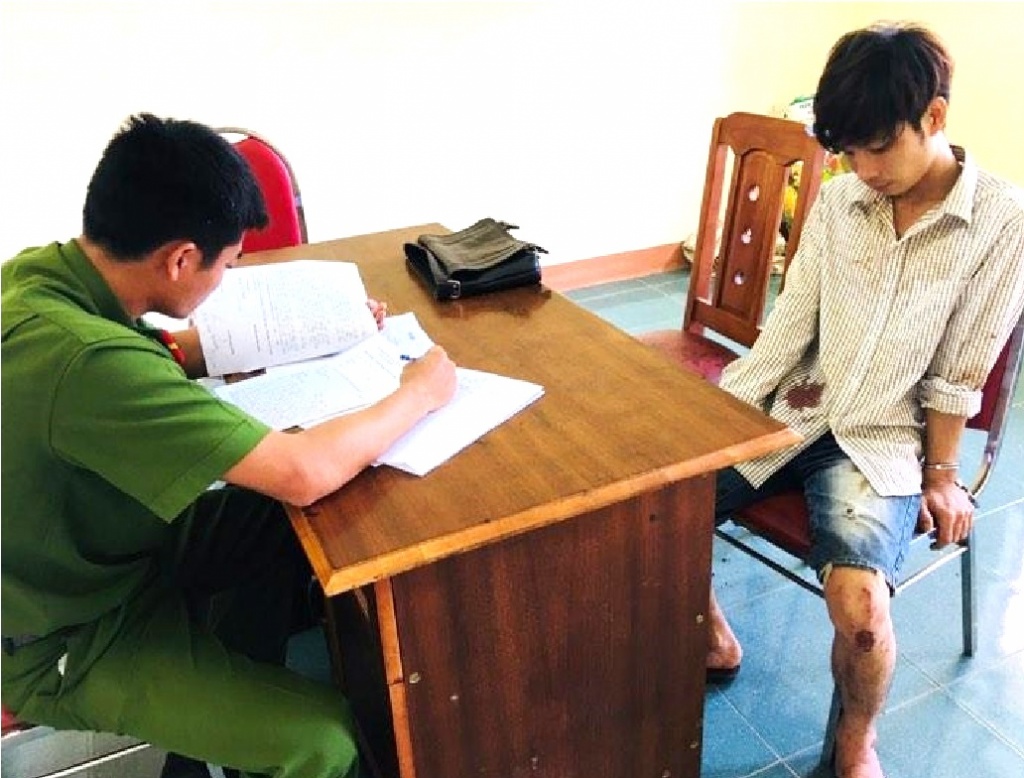su dung ma tuy nam thanh nien len con ao giac bat coc con tin