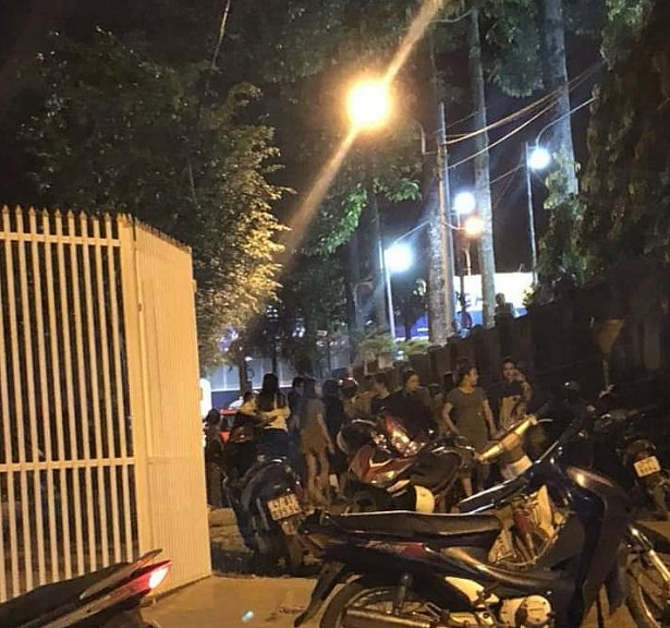 nam thanh nien bi danh tu vong nghi do bat coc tre em