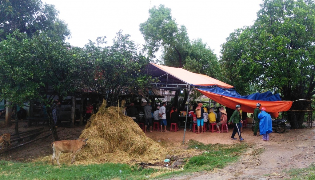 vu an mang khien 4 nguoi thuong vong noi dau xe long cua nguoi o lai