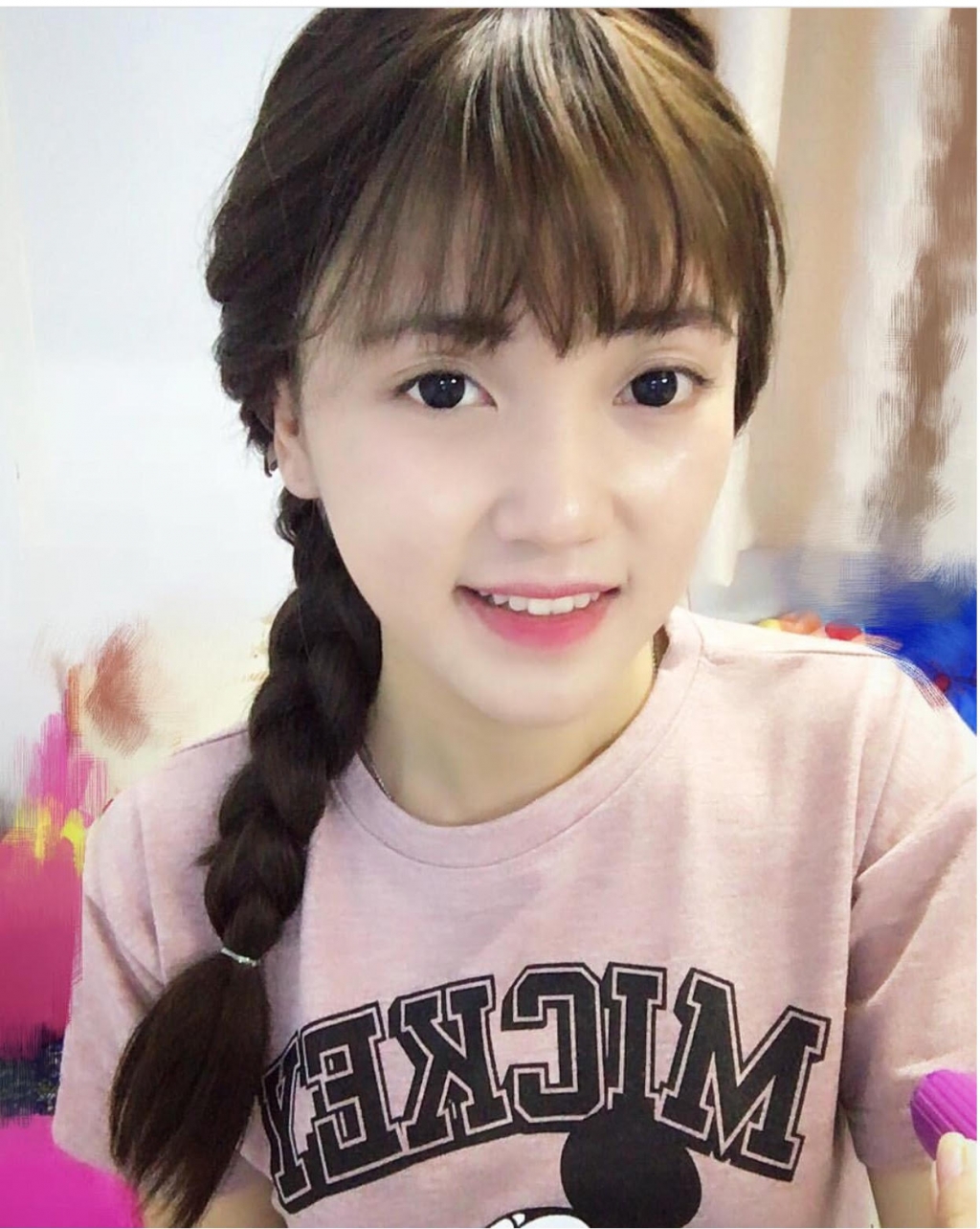 nhan sac nhin la me cua nhung co nang chuyen gioi lam dien dao cong dong mang