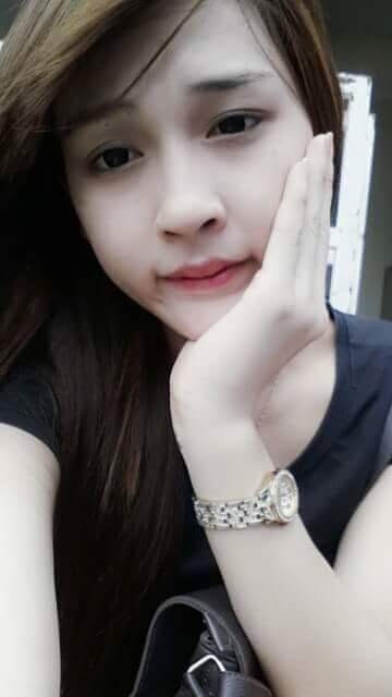 nhan sac nhin la me cua nhung co nang chuyen gioi lam dien dao cong dong mang
