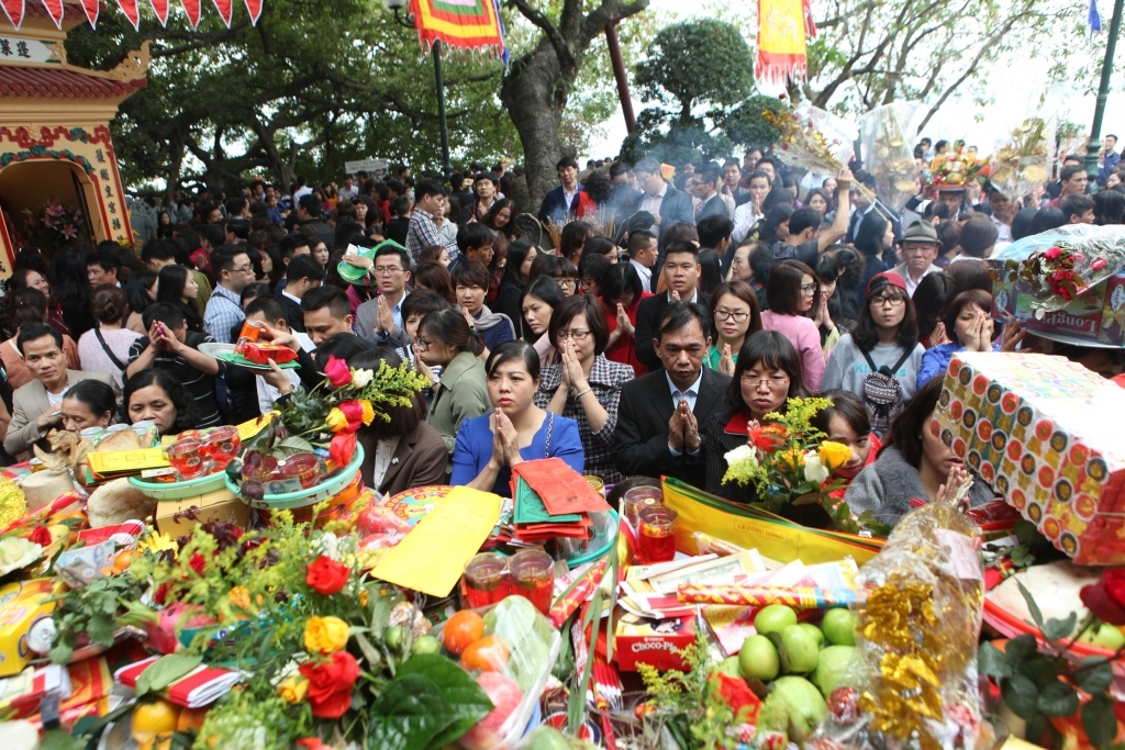le hoi tam linh chon thieng hoa tuc