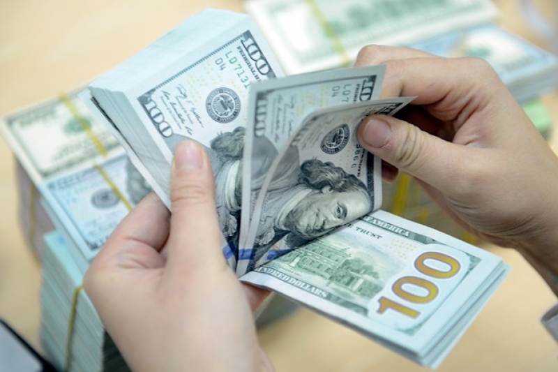 gia usd hom nay 298 bien dong trong khoang 5 10 dongusd