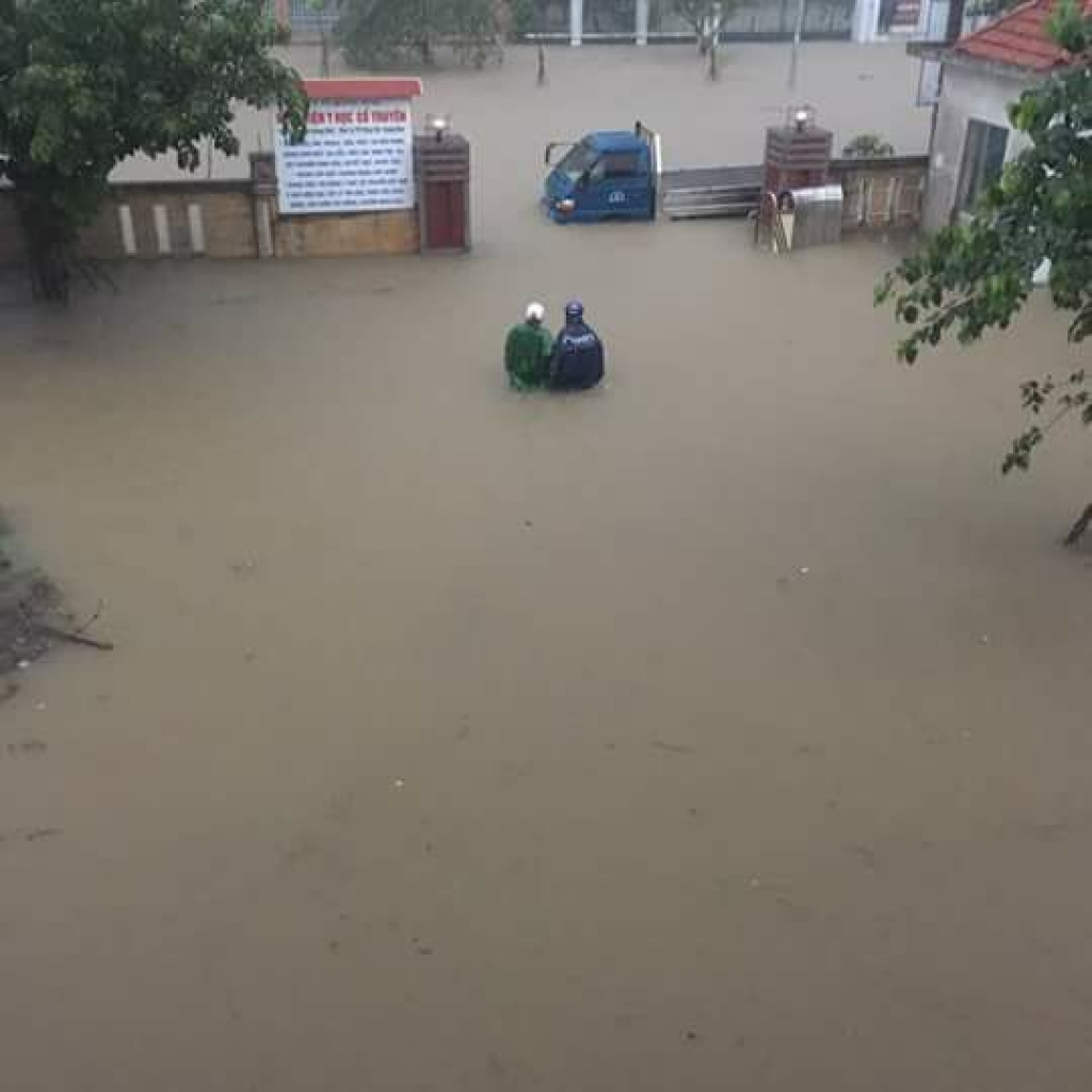 nhoi long hinh anh quang binh tan hoang vi mua lu