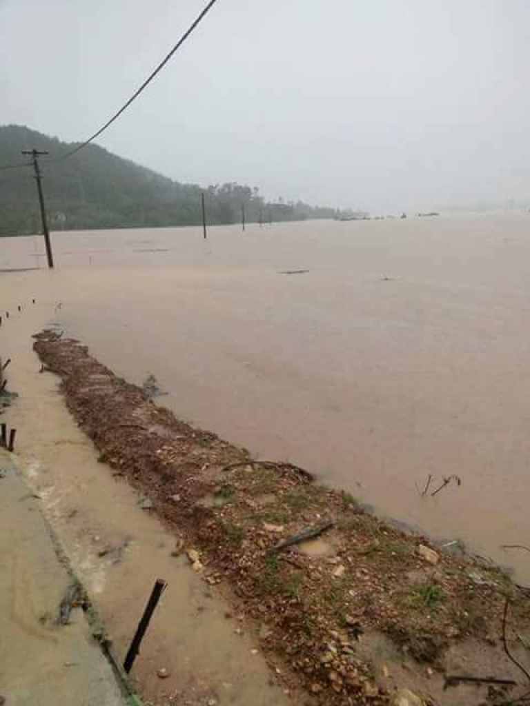 nhoi long hinh anh quang binh tan hoang vi mua lu