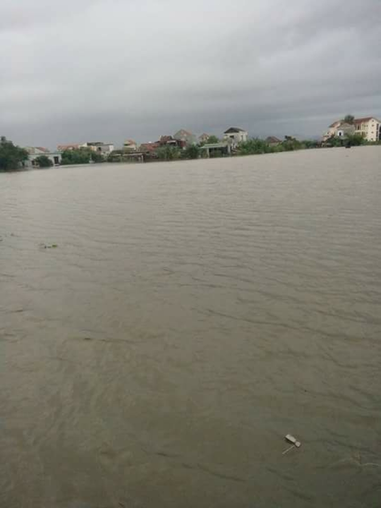 nhoi long hinh anh quang binh tan hoang vi mua lu